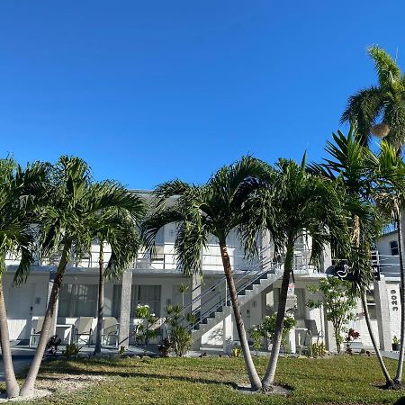 Pelican By The Sea Pompano Beach Exterior foto